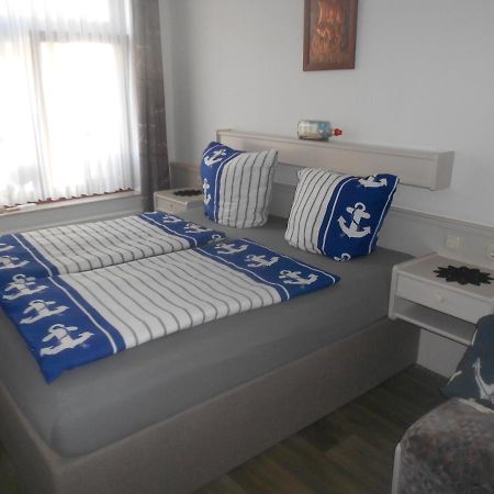 Kajuete Hotel Brake  Ngoại thất bức ảnh