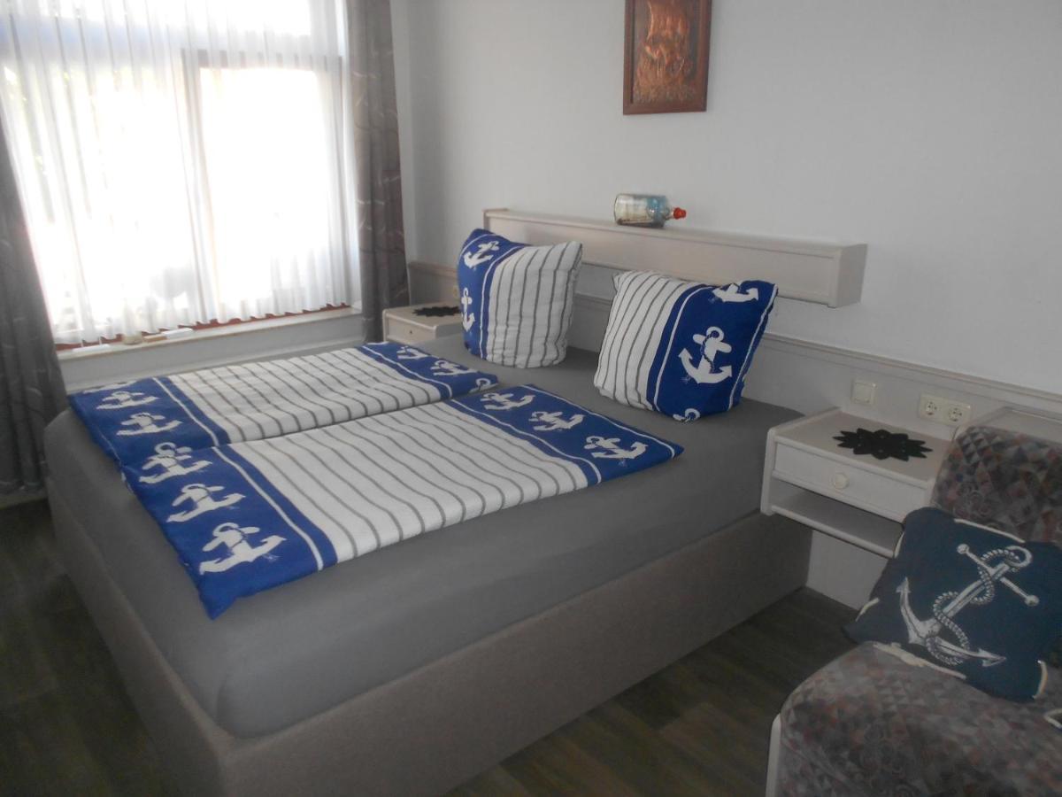 Kajuete Hotel Brake  Ngoại thất bức ảnh